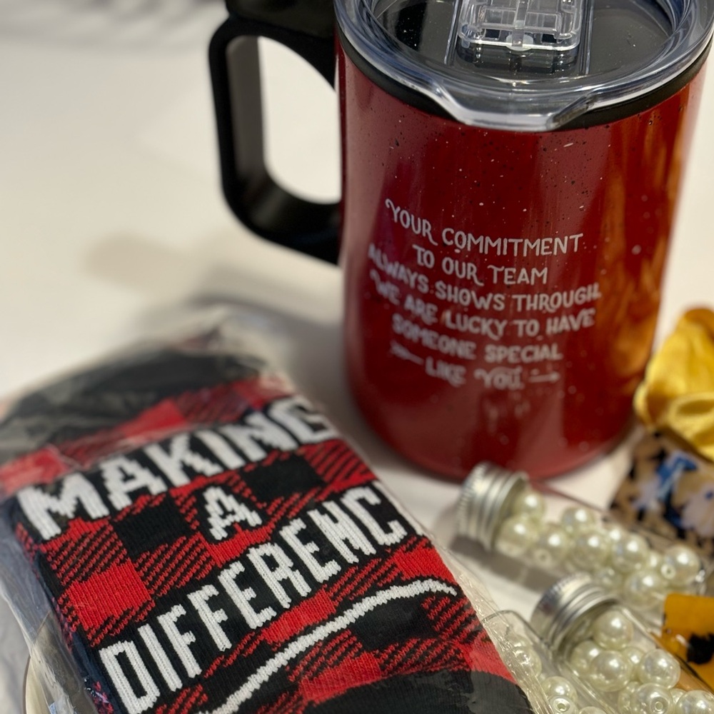 Buffalo Plaid & Coffee Mug Gift Set